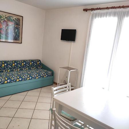 Condominio Maria Lignano Sabbiadoro Eksteriør billede