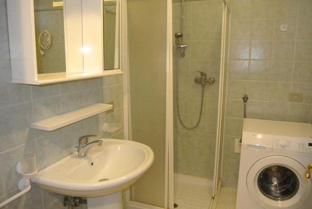 Condominio Maria Lignano Sabbiadoro Eksteriør billede