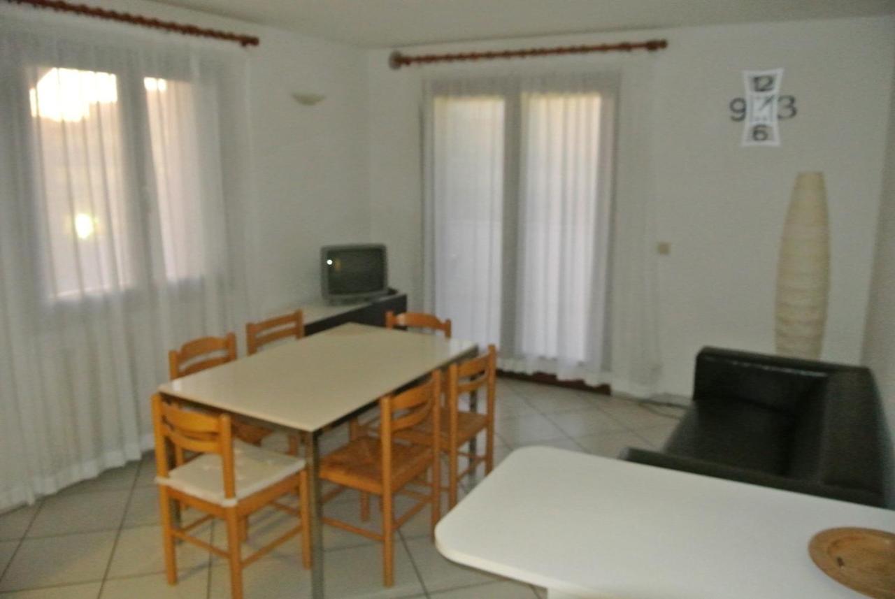 Condominio Maria Lignano Sabbiadoro Eksteriør billede