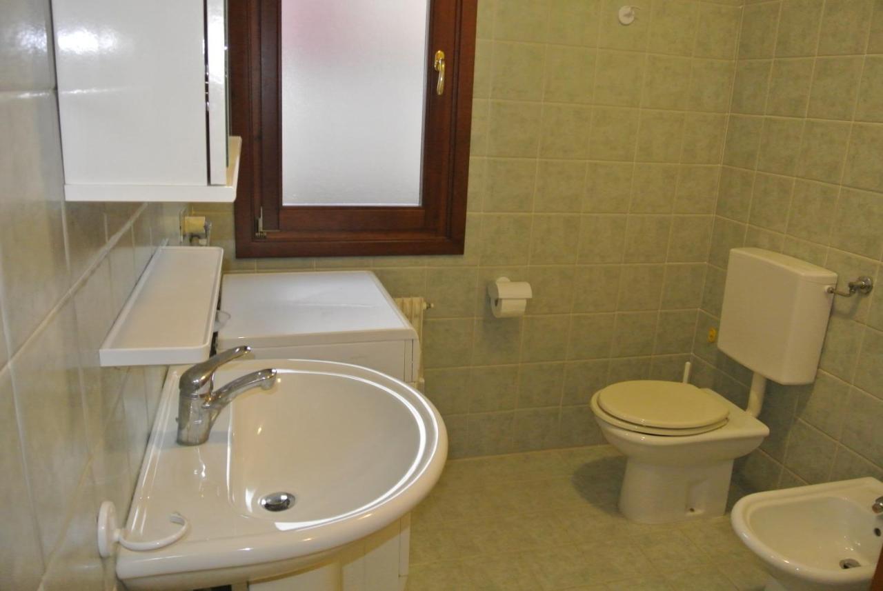 Condominio Maria Lignano Sabbiadoro Eksteriør billede